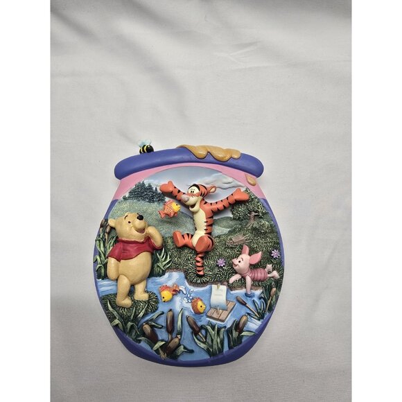 5 Bradford 3D Winnie the Pooh Plates-Pooh's Hunnypot Adventure Disney- READ INFO - Picture 12 of 16